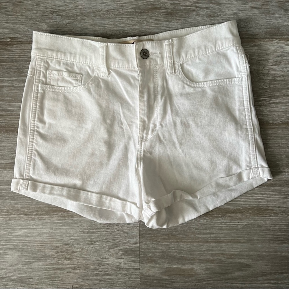 Hollister White Shorts Waist Size 26